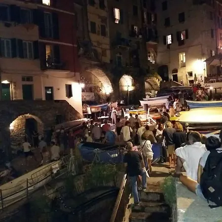 Apartamento Ca'la Luna - In Centro Con Terrazza Riomaggiore